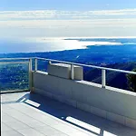 Orizzonte Sullo Jonio بيت للعطل أفولا