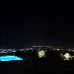 Orizzonte Sullo Jonio بيت للعطل أفولا